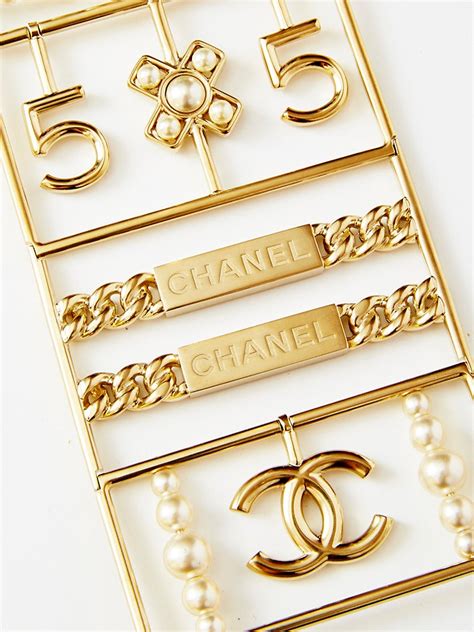 chanel necklace hk|chanel number 5 necklace.